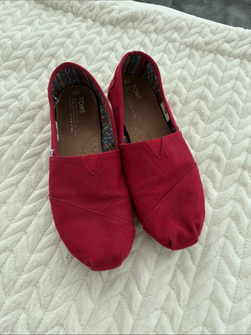 Toms Slip-On Canvas Shoes in Crimson Red